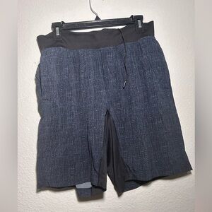 Lululemon Men’s Running Lined Shorts 9” Black Gray Size L